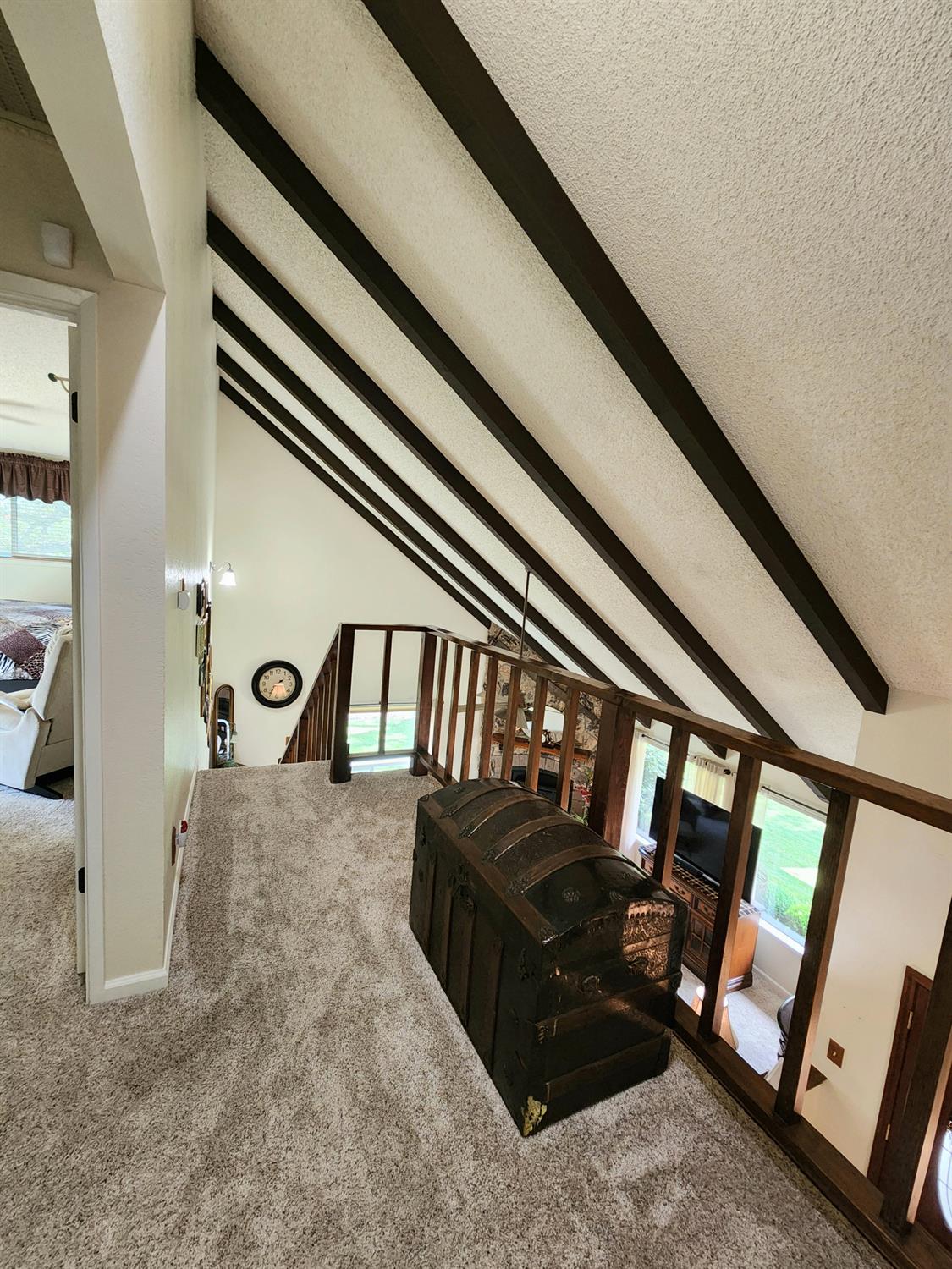 22266 Frontier Rd, Clovis, CA 93619
