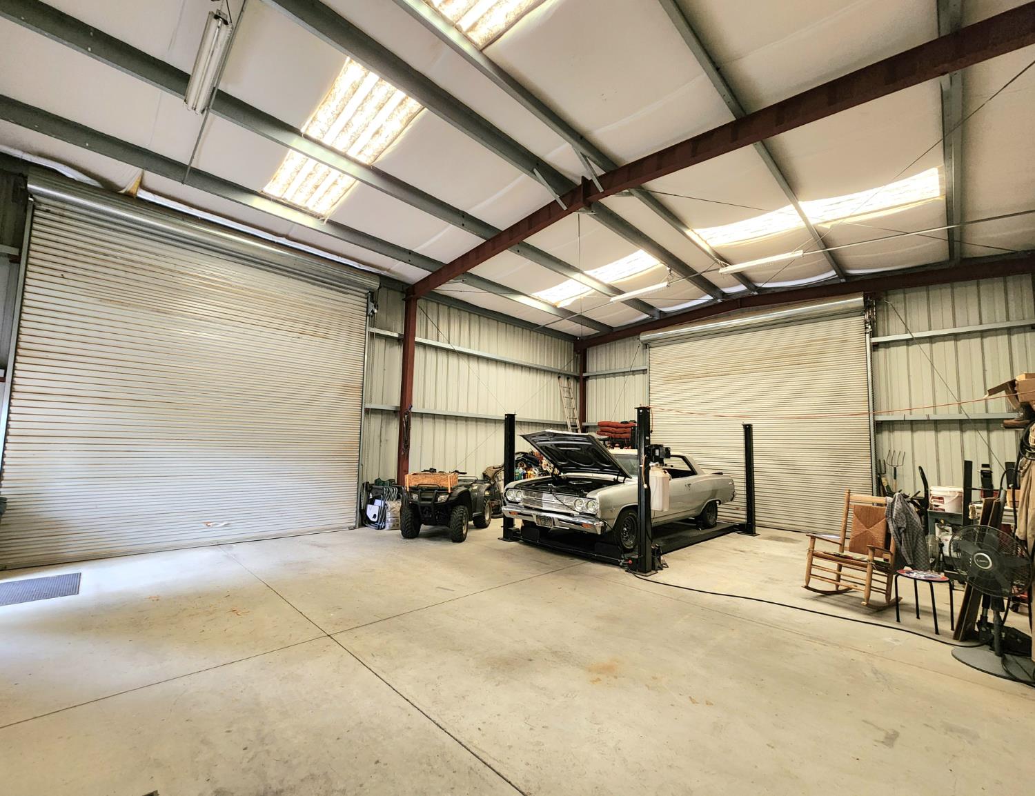 22266 Frontier Rd, Clovis, CA 93619
