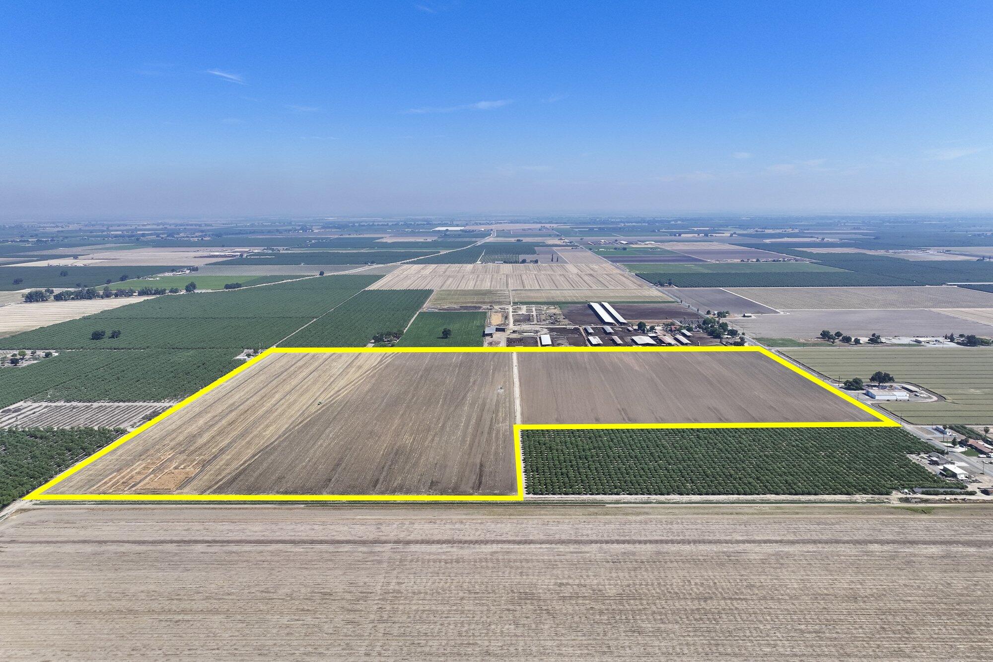 14818 Flint Ave, Hanford, CA 93230