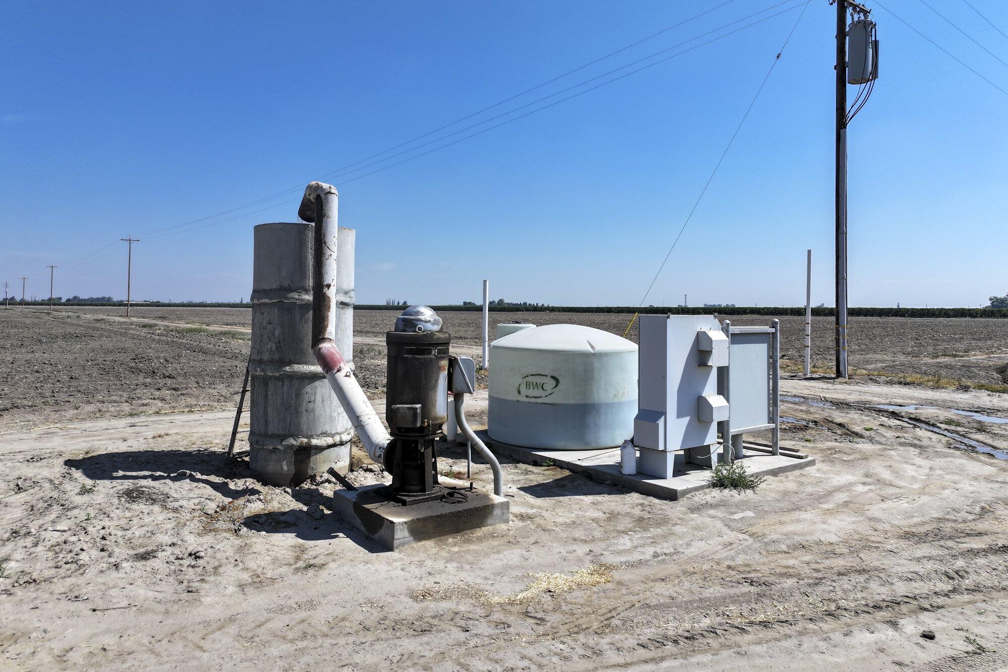 14818 Flint Ave, Hanford, CA 93230